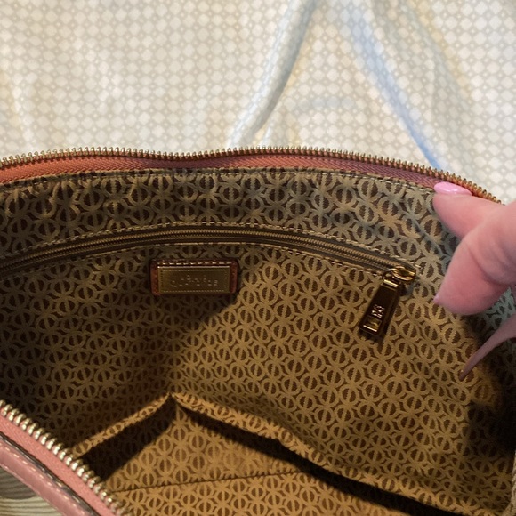 Unlisted Items (NWT/Preloved) - Picture 7 of 12